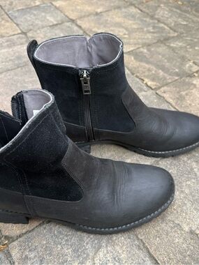 Timberland Black Leather & Suede Boots with Side Zip  (6914B)